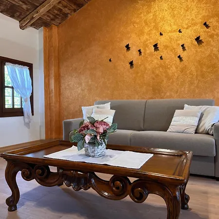 Lilly Villa